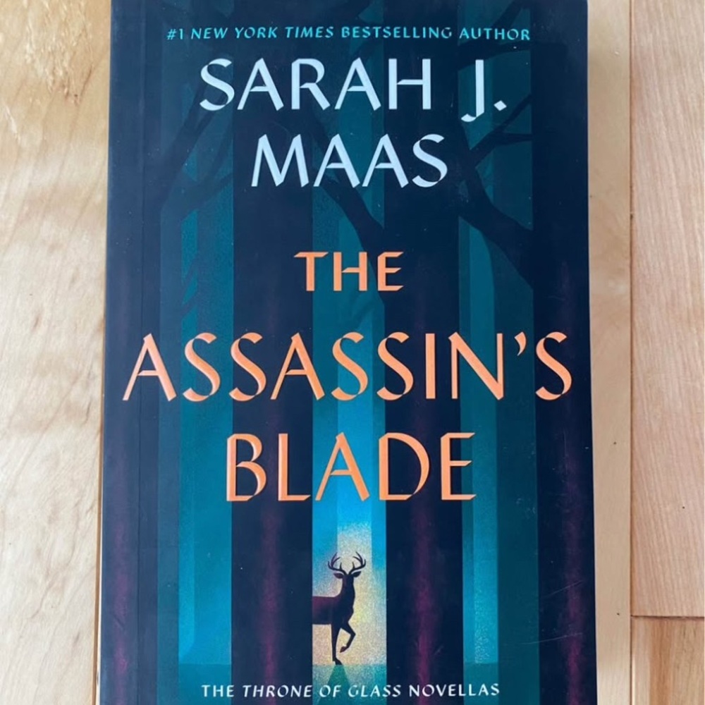 The Assassin's Blade by Sarah J. Maas